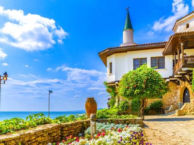 Image of the Palace in Balchik with part of the botanical garden and sea view
